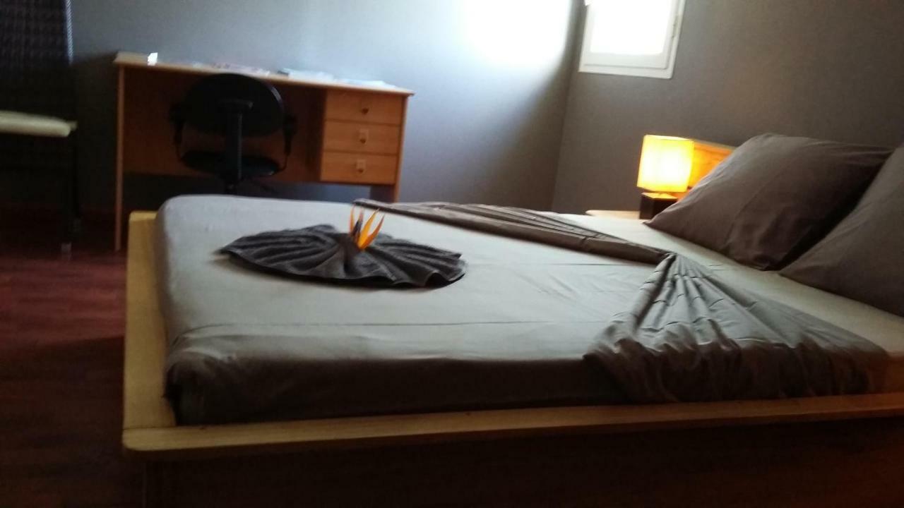 Le Colibri Bed and Breakfast Le Dix-Septieme Εξωτερικό φωτογραφία